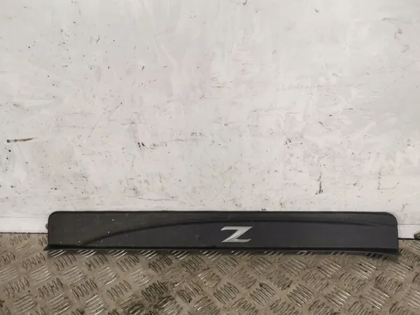 Nissan 370Z dorpelplaat OEM FBZ10427 - Gebruikt image 2
