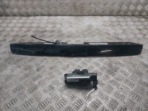 Kofferbakdeur Bekleding & Handgreep OEM 9684414777 Peugeot 5008 image 2