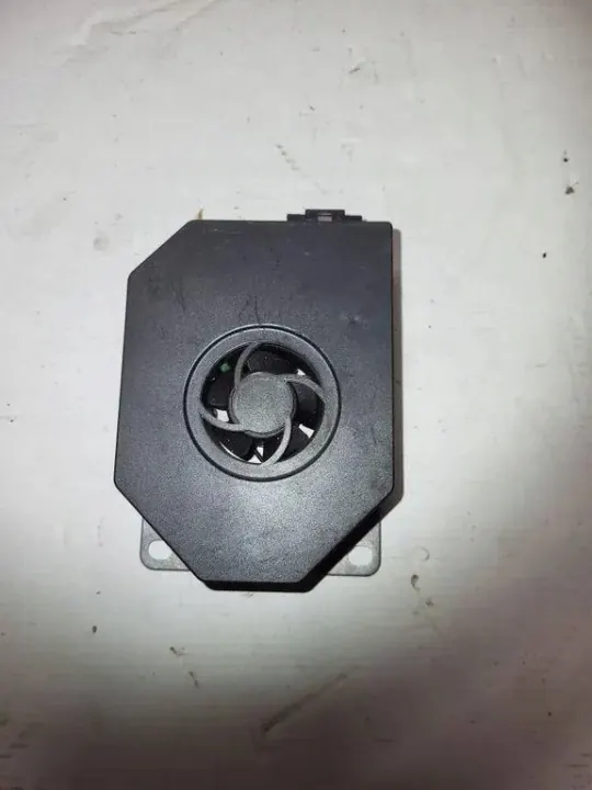 Amplificateur Mercedes-Benz OEM MN9010 pour GL X164 image 2