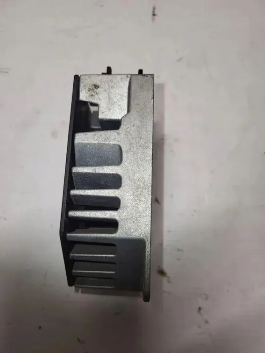 Amplificateur Mercedes-Benz OEM MN9010 pour GL X164 image 4