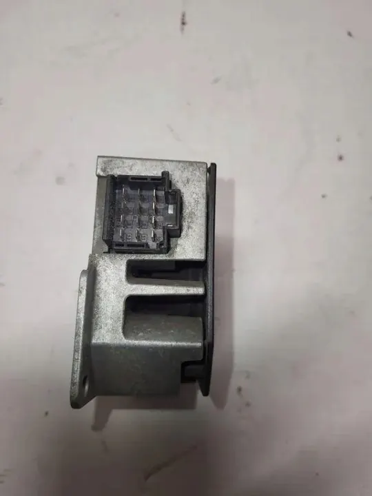 Amplificateur Mercedes-Benz OEM MN9010 pour GL X164 image 5
