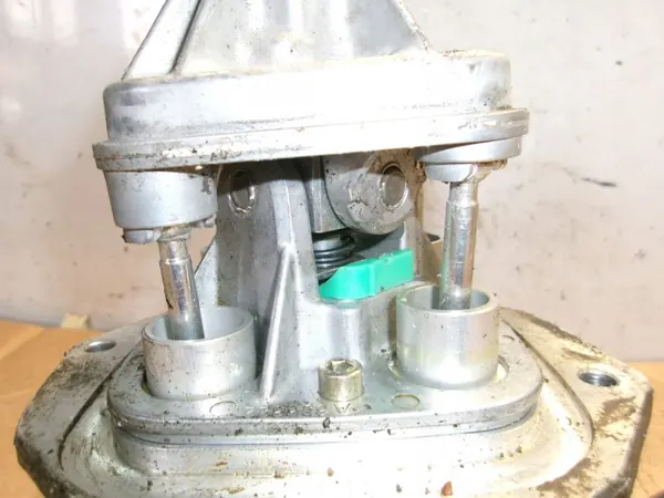 MAN Växelspak OEM 81.32605.6111 - Begagnad image 7