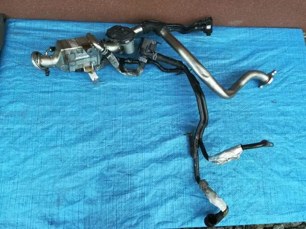Refroidisseur EGR Audi SQ5 Q5 OEM 06H121601P Occasion image 2