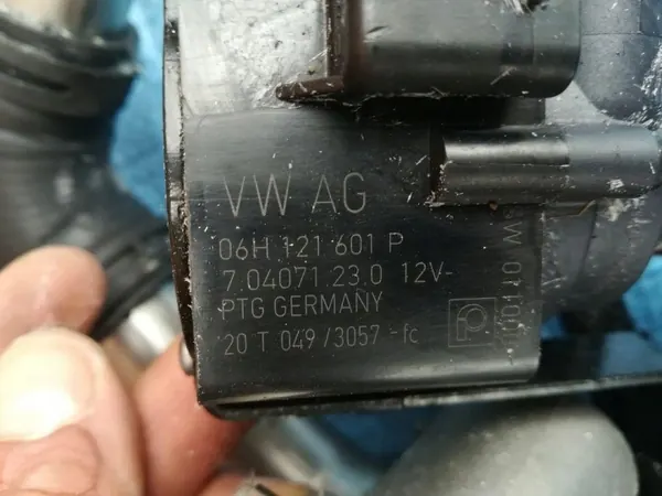 Refroidisseur EGR Audi SQ5 Q5 OEM 06H121601P Occasion image 5