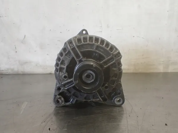 Vaihtovirtageneraattori Renault Laguna 2.2 OE 8200 175 210 image 2