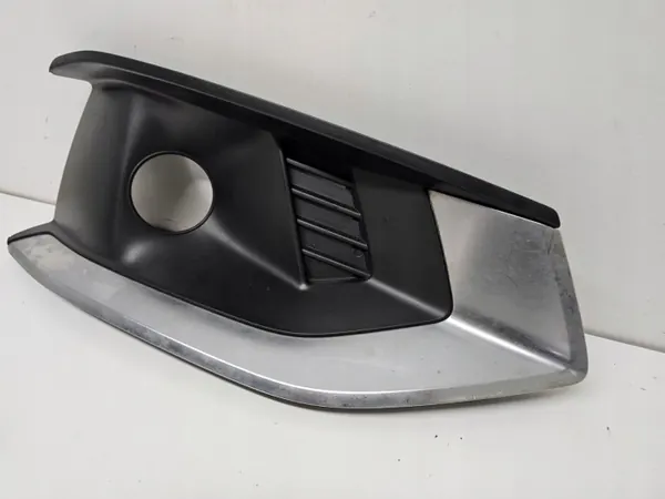 Rechte Stoßstangengitter OEM 8W0807682AK Audi A4 B9 image 3