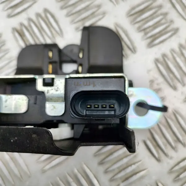 Baklucka Lås VW GOLF VII VARIANT 5G0827505A image 8