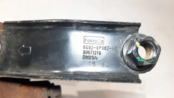 Montage de demi-arbre pour Volvo V70 2010 image 5