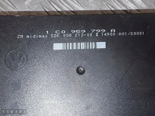2002 VW Passat B5 Plus ECU 1C0959799A image 4