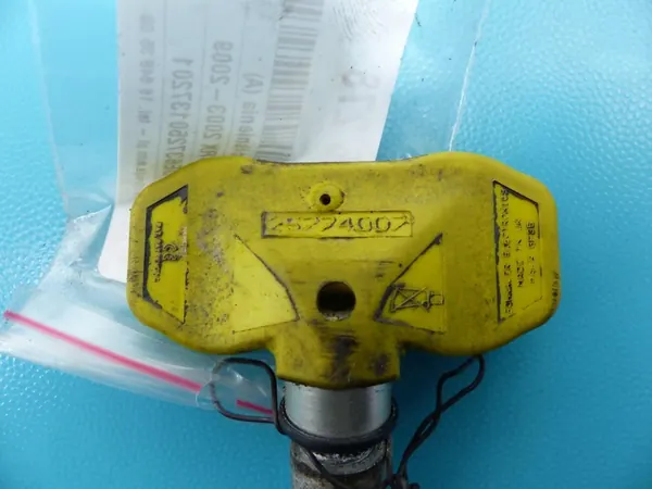 Renkaiden paineanturi Cadillac SRX 03-09 OEM 25774007 image 3