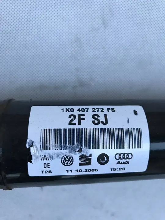 Höger drivaxel 1K0407272FS Audi A3 8P VW 2.0 FSI image 3