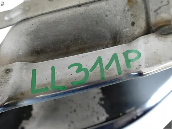 BMW OEM 8074189 Vänster Bakre Avgasrörsspets M-Paket image 6