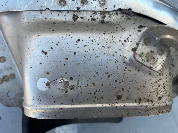 Volvo OE 31425211 Terminal escape - Usado image 3