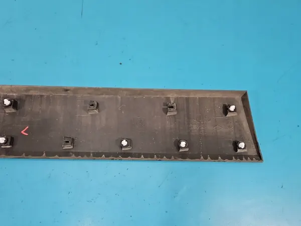 OEM 93867912 Para-lama traseiro esquerdo para Renault Trafic III image 5