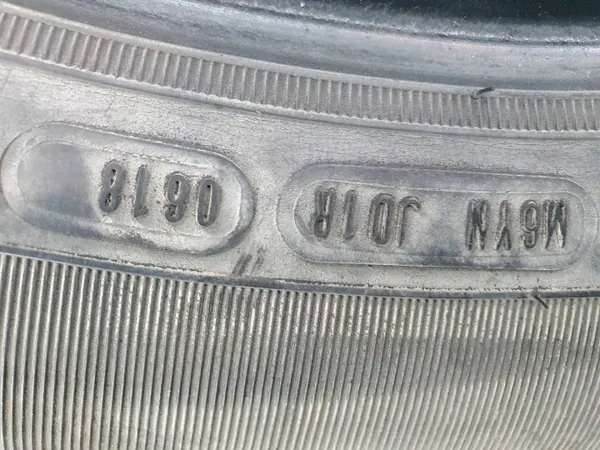 2 Pneus Goodyear Wrangler SR-A 275/60R20 OEM AUST106825 image 3