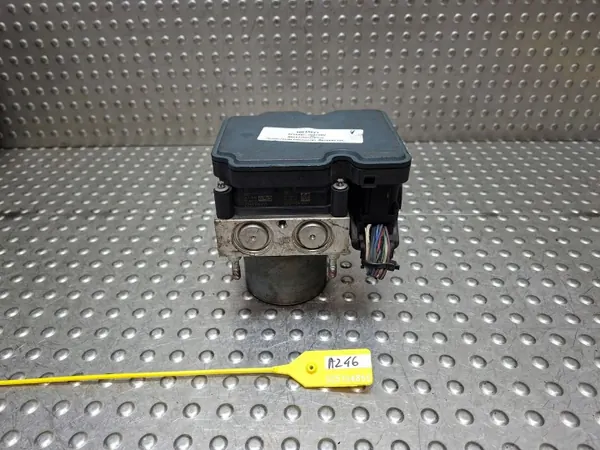 Pompe ABS OEM S25154856 pour Toyota Verso 2009- image 3