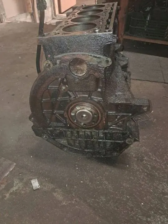 Motorblock OEM 219787 für Renault Trafic II 2.0L image 6