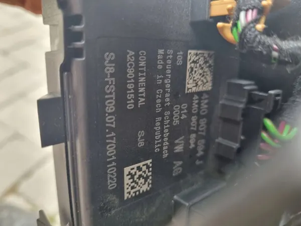 VW Passat B8 Panoramakatto Verho OEM 3G9877041G image 4