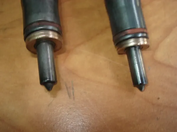 Injetor VW Audi Skoda Seat 1.9 TDI 038130073AH image 6