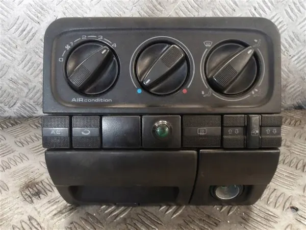 AC-ohjauspaneeli VW Golf III image 2