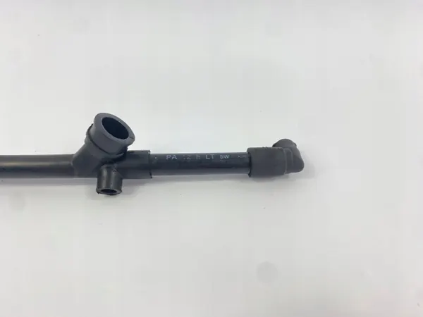 Durite de ventilation moteur OEM 6010160381 Mercedes W124 image 8