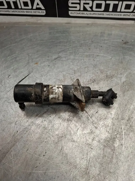 Koplampwasher Mercedes-Benz ML W163 A1638600047 image 4