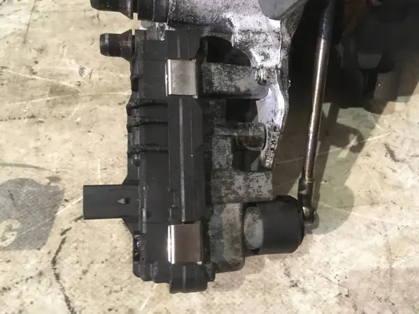 Turbo para BMW E90 E87 F30 F20 F10 2.0 D 781232102 image 10