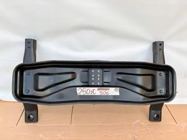 OEM A9062400801 Poutre de Support Sprinter 906 image 2