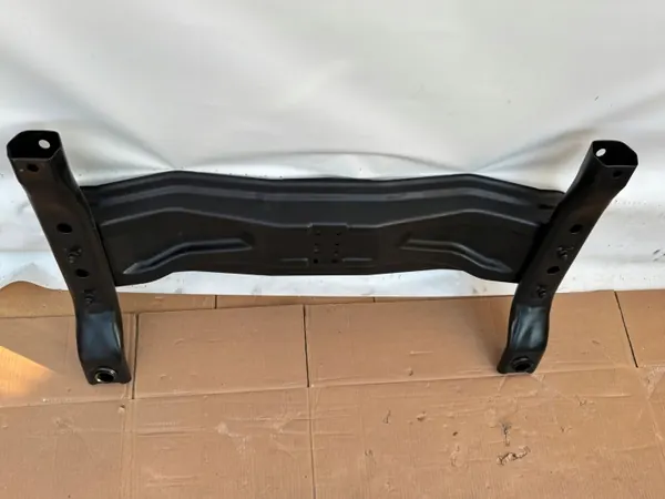 OEM A9062400801 Poutre de Support Sprinter 906 image 9