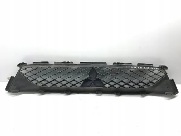 Mitsubishi OE 6402A217 grill image 4