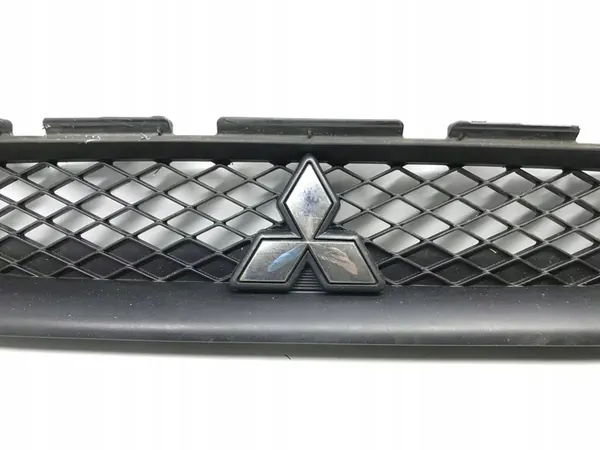 Mitsubishi OE 6402A217 grill image 5