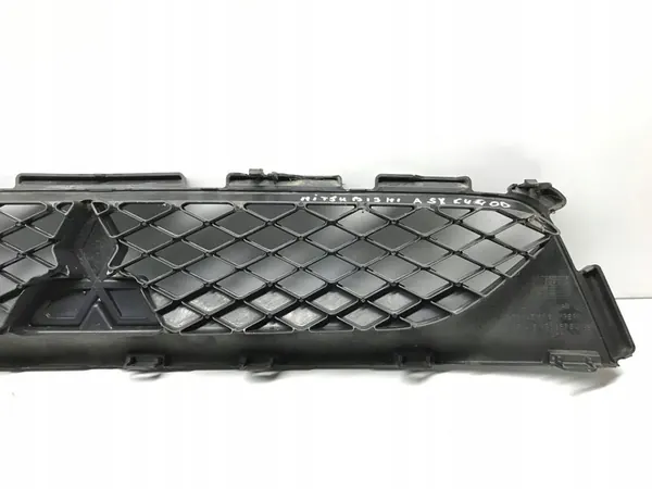 Mitsubishi OE 6402A217 grill image 7