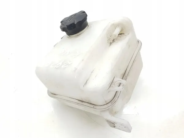 Kühlmittel-Expansionstank Hyundai ix35 1.7 CRDi Diesel image 3