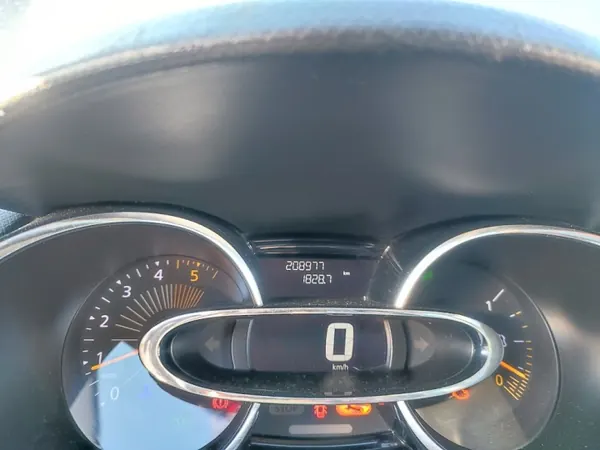 Compteur Renault Clio IV OEM 1.5 DCI 90CH image 2