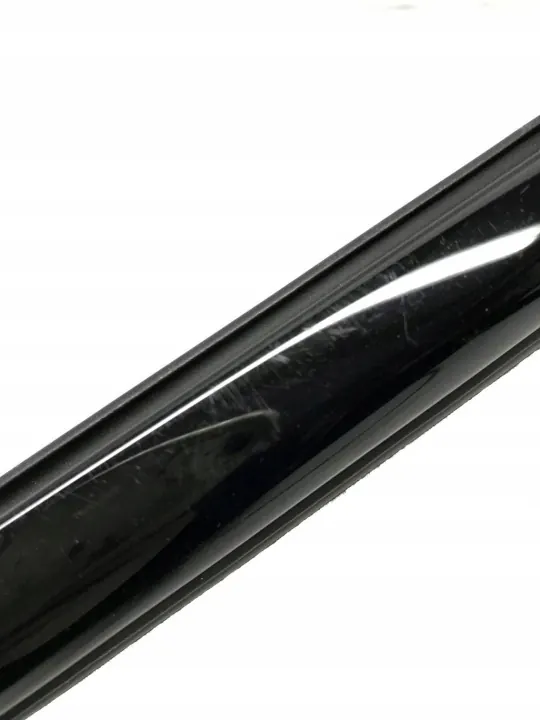 Junta ventana trasera lado derecho OEM 31845555 Volvo XC90 image 5