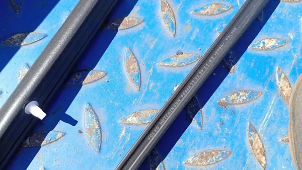 Right Side Threshold Trim Volvo V60 S60 II 10-18 OE 32270137 image 4