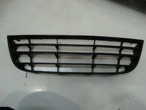 Griglia paraurti anteriore VW Polo 9N 2005-2009 OEM 6Q0853677B image 3