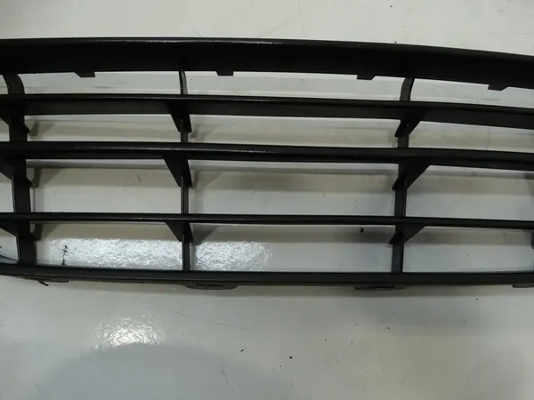 Griglia paraurti anteriore VW Polo 9N 2005-2009 OEM 6Q0853677B image 5