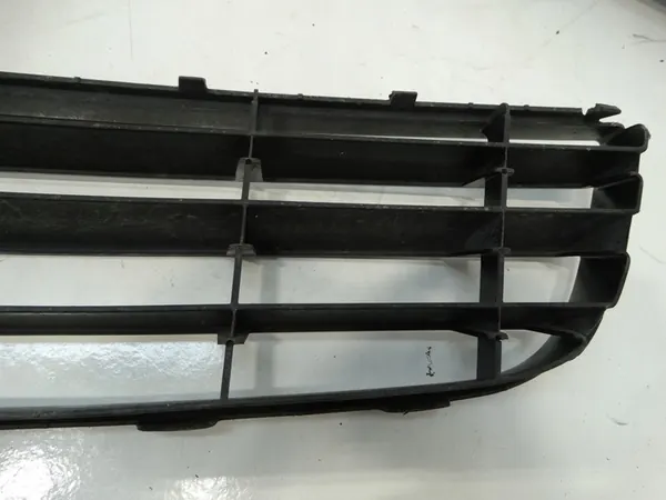 Griglia paraurti anteriore VW Polo 9N 2005-2009 OEM 6Q0853677B image 8