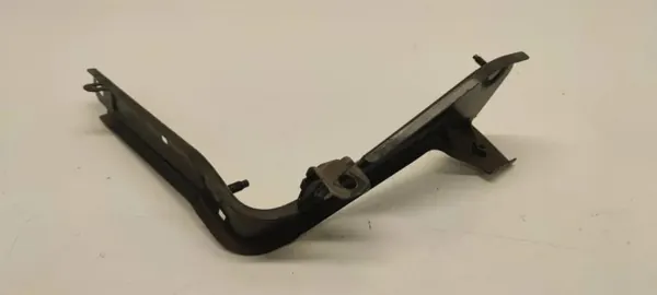 Främre vänster stänkskärmsfäste OEM 6251331708 Renault image 4