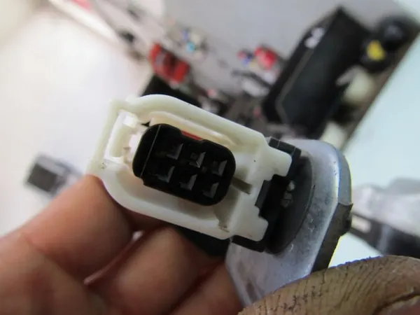 Batterie Mazda BDMC-67ZB3-F 100Ah d'occasion OEM image 5