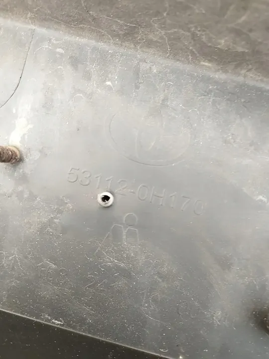 Griglia inferiore paraurti anteriore Toyota Aygo II 2 Lift image 3