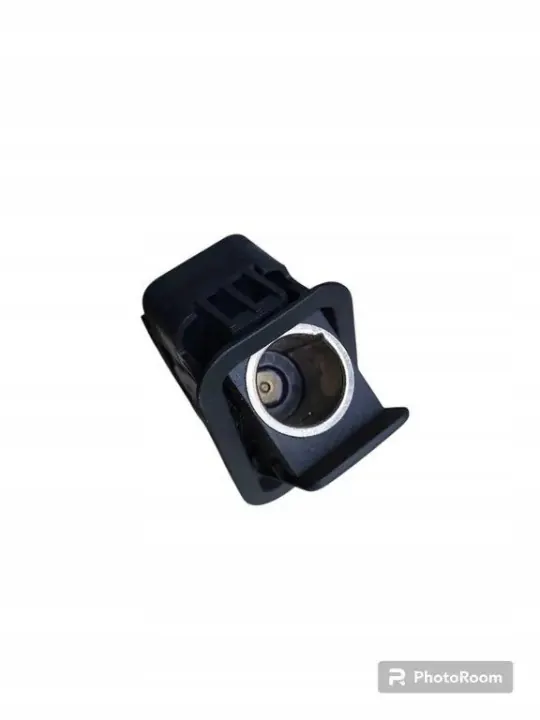 Prise 12V OEM 4B0925071 pour Audi A6 2.5L Diesel image 4