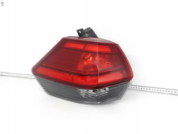 Lámpara LED trasera izquierda Nissan X-Trail III T32 Europa image 2
