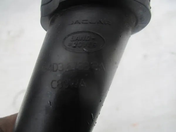 Bouchon de remplissage huile OEM G4D36763AA Jaguar Land Rover image 4