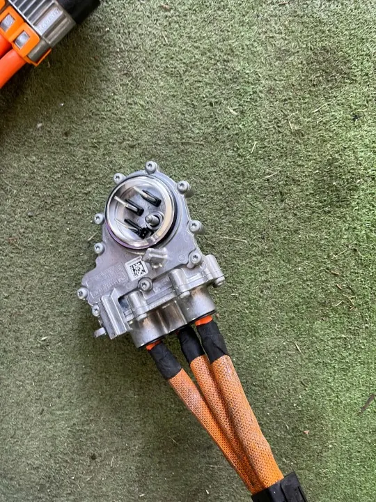Mercedes Hybridkabel OEM 261563 - Gebraucht image 5