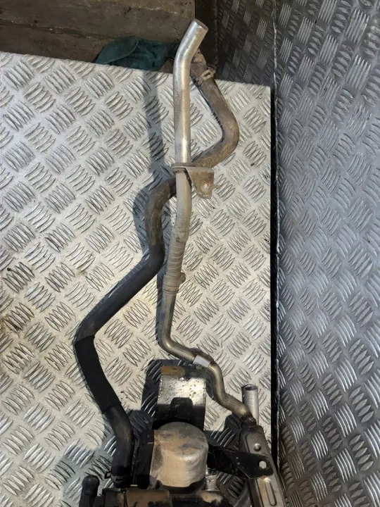 Webasto-lämmitys Land Rover Discovery 4 OEM AH22-70G308-AD image 3