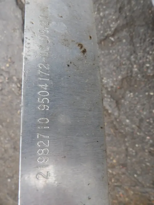 OEM 9504172 BMW M3 G80 Jäykiste - Käytetty image 3