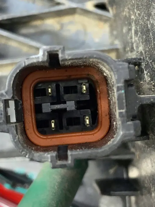 Feu de pare-chocs arrière gauche OEM 8390137101 - SsangYong image 10