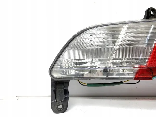 Feu de pare-chocs arrière gauche OEM 8390137101 - SsangYong image 3